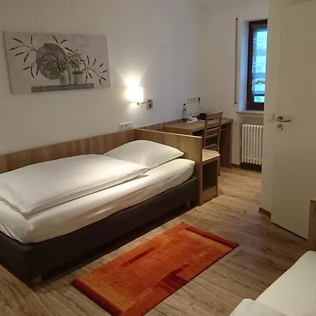 Guest house Weisses Lamm Nuremberg